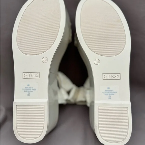 NWOT GUESS PLATFORM OFF WHITE SZ 9 SANDALS CLOTH STRAPS WITH GUESS LOS ANGELES - Picture 6 of 13